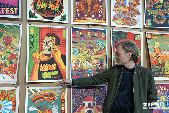 Full Bleed graphics exhibit