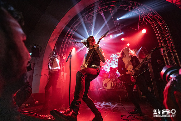 Slaeght in concert