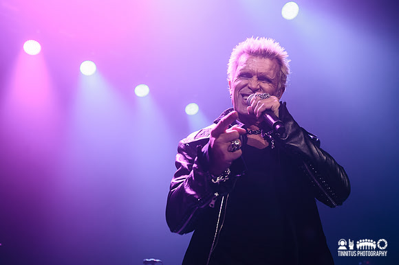 Billy Idol in concert