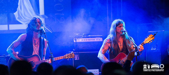 Connie Ochs and Wino in concert
