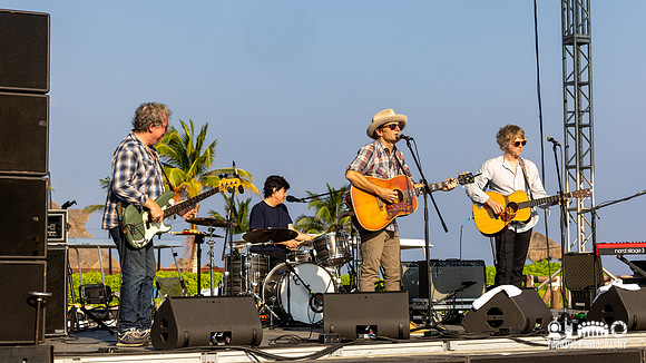 The Autumn Defense in concert
