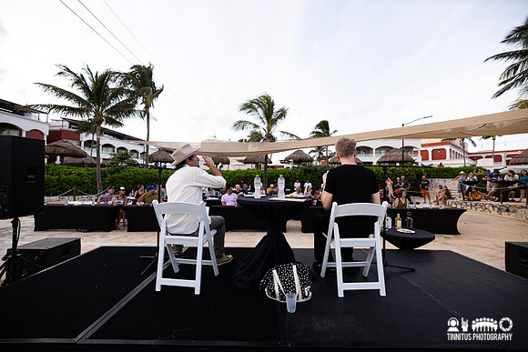 Nels Cline and John Stirratt host a mezcal tasting at Sky Blue Sky