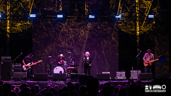 Lucinda Wiliams in concert