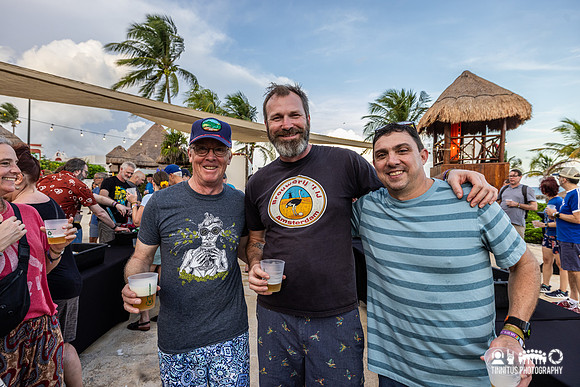 Beer share at Sky Blue Sky