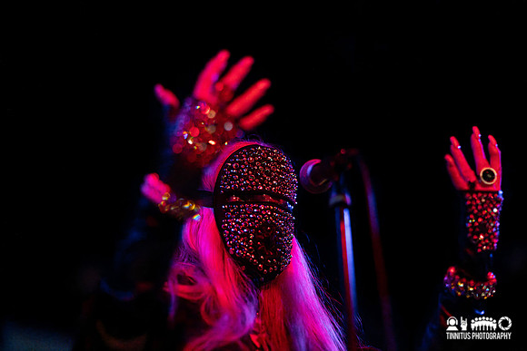 Coven in concert