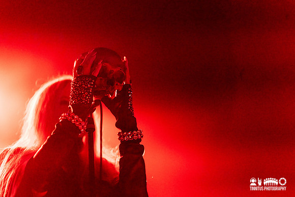 Coven in concert