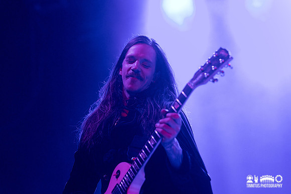 Coven in concert