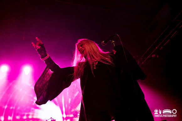 Coven in concert