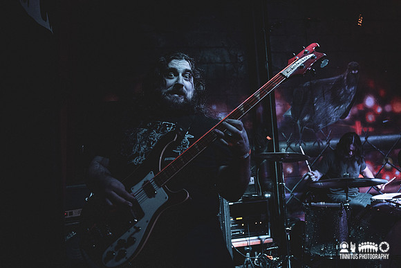 Mirror Queen in concert