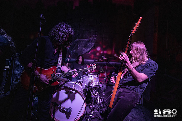Mirror Queen in concert
