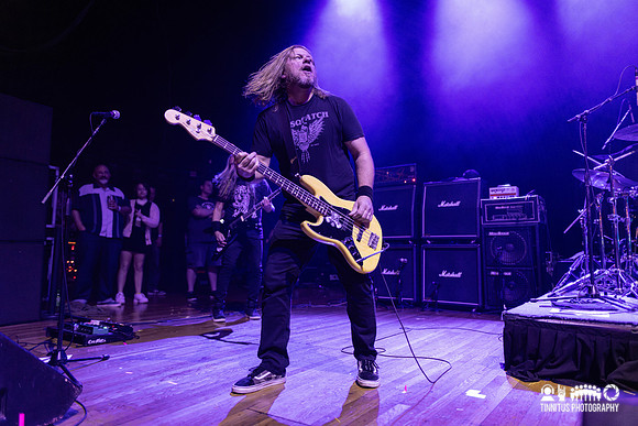Leeway in concert