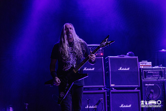 Leeway in concert