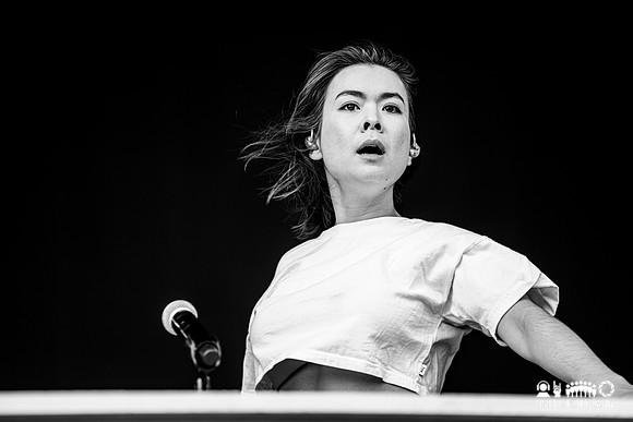 Mitski in concert