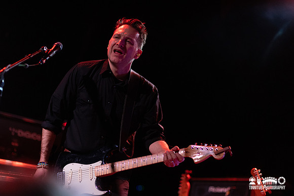 Aaron and the Lord in concert