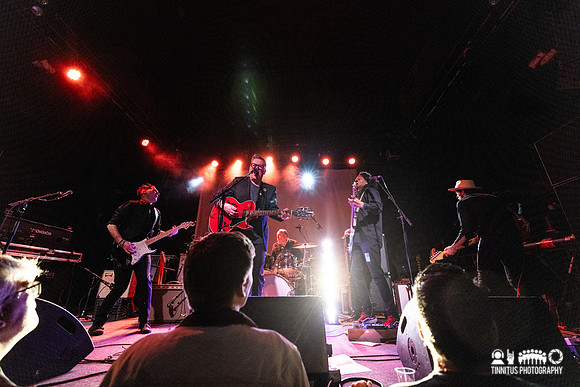 Aaron and the Lord in concert