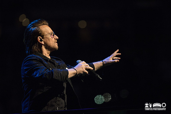 U2 in concert