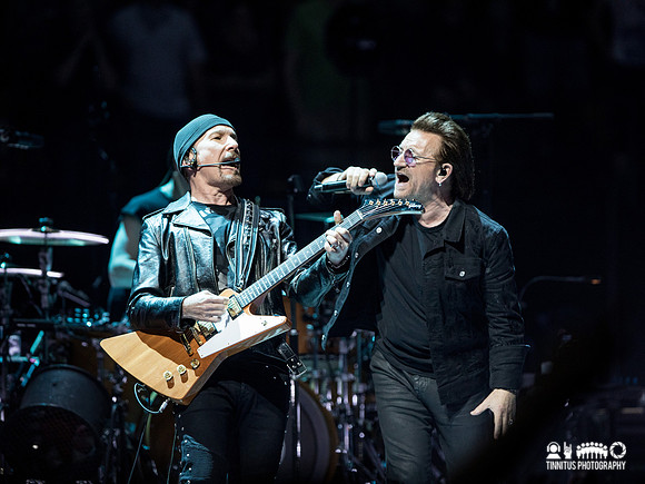U2 in concert