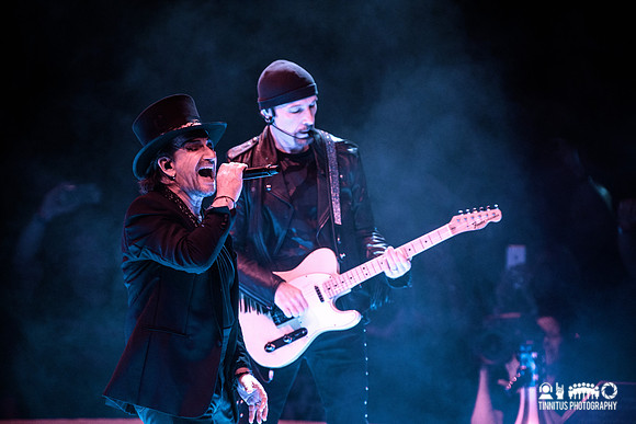 U2 in concert