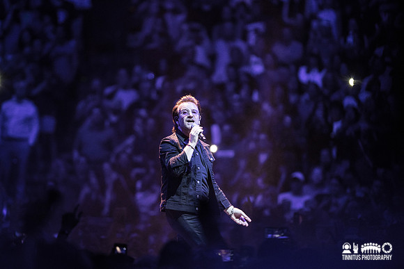 U2 in concert