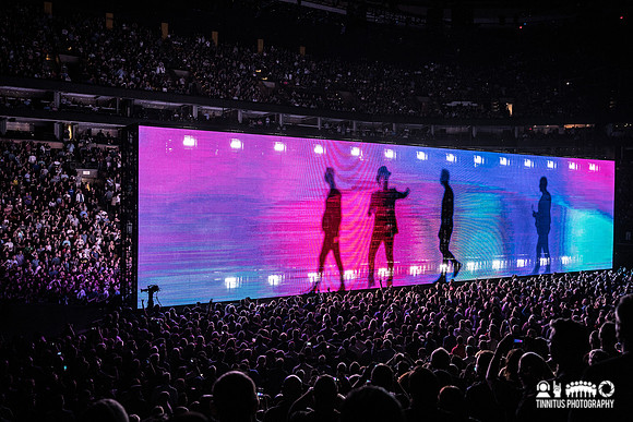 U2 in concert
