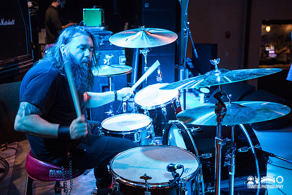 Gozu in concert