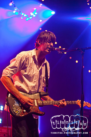 Pavement in concert