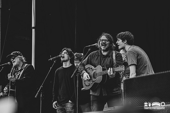 Jeff Tweedy and Friends in concert