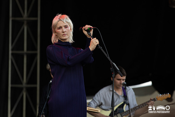Cate Le Bon in concert