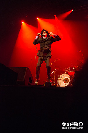 The Make-Up in concert at ATP's I'll Be Your Mirror festival