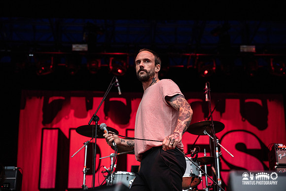 Idles in concert