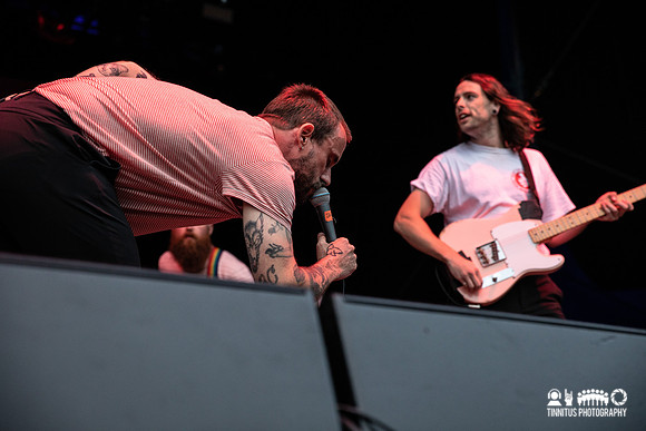 Idles in concert