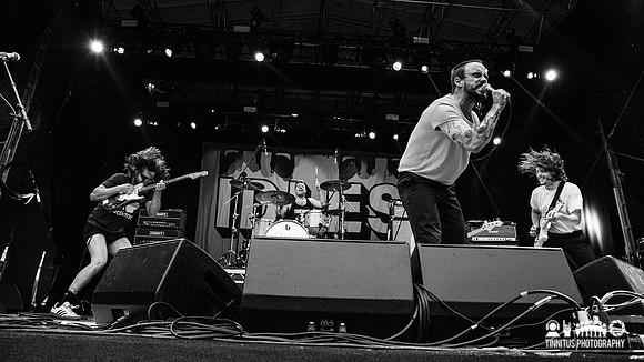 Idles in concert