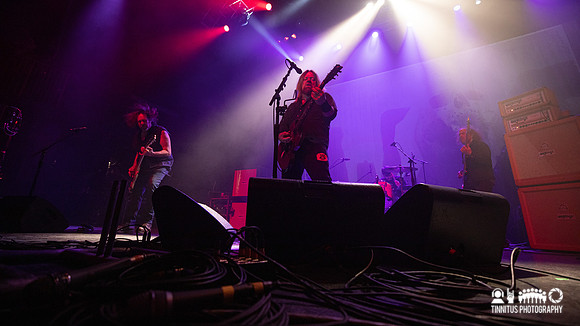 Corrosion of Conformity in concert