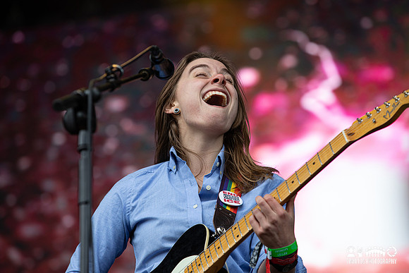 Julien Baker in concert