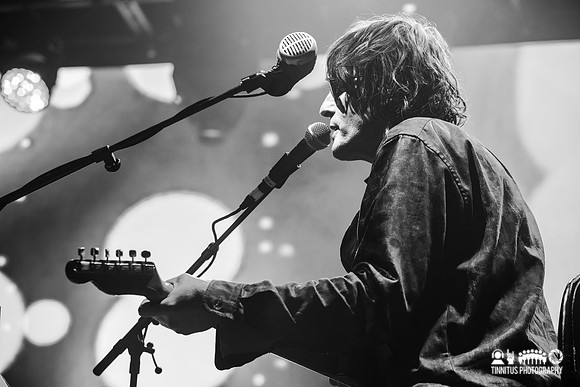 Spiritualized in concert