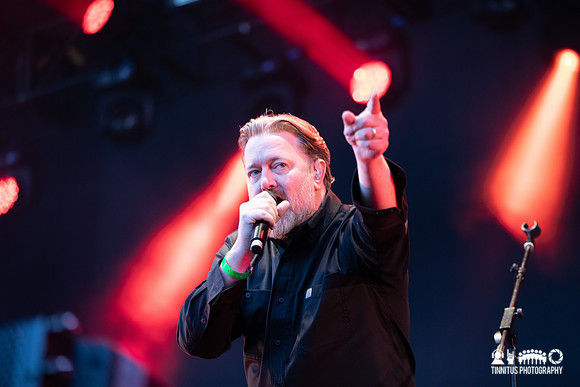 Elbow in concert