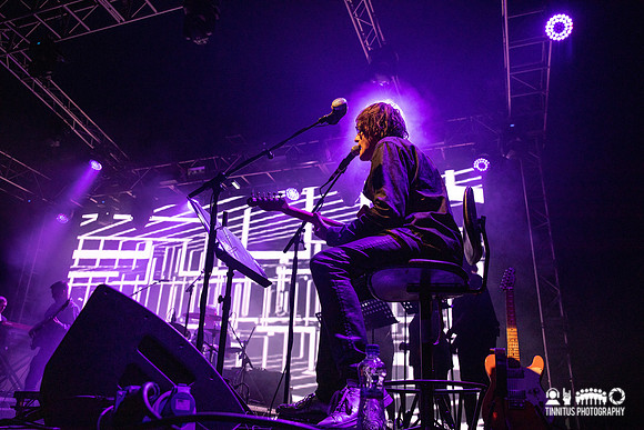 Spiritualized in concert