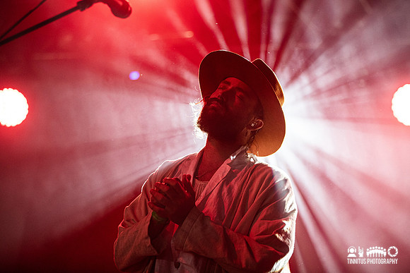 Ry X in concert
