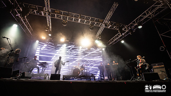 Spiritualized in concert