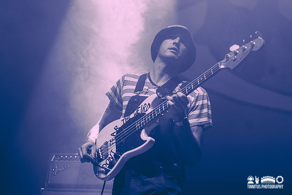 FIDLAR in concert
