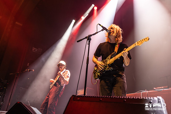 FIDLAR in concert