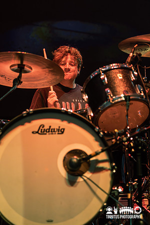 FIDLAR in concert