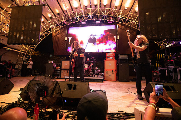 Corrosion of Conformity in concert
