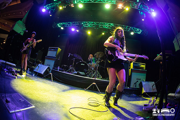 L. A. Witch in concert