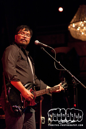 Versus in concert