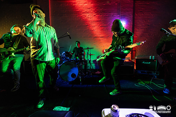 Cul De Sac Kids in concert