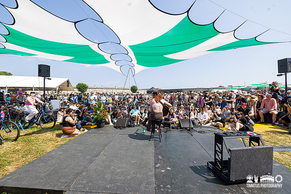 Katie Gavin in concert