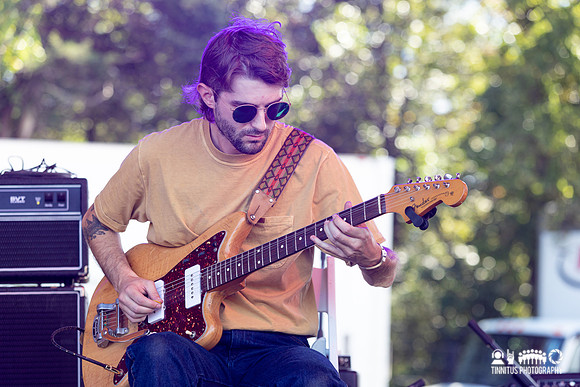 John Andrews and The Yawns in concert