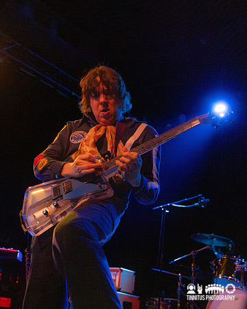 Dave Hill in concert