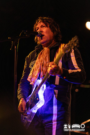 Dave Hill in concert